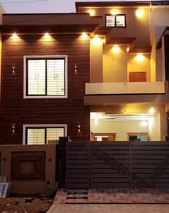 Limitless Offers 5 Marla House Available For Sale In Khayaban-E-Amin Block L