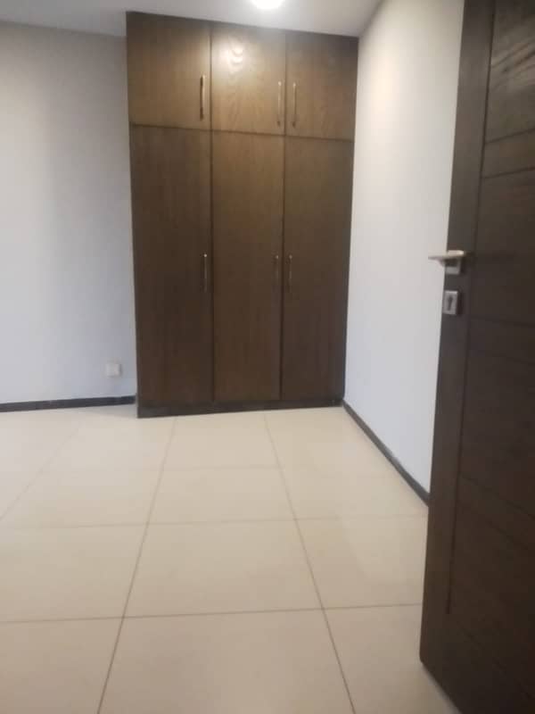 3 Bed Corner Luxury Apartment Available For Rent In Pine Heights D-17 Islamabad 13
