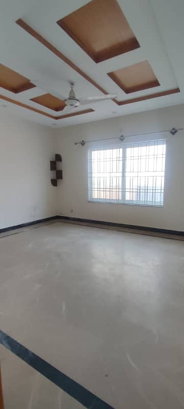 A Well Designed Upper Portion Is Up For Rent In An Ideal Location In D-17 9