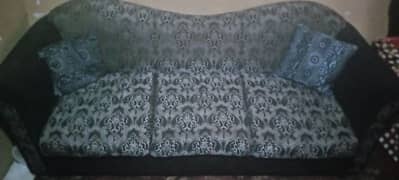 3 seater sofa for sale 0