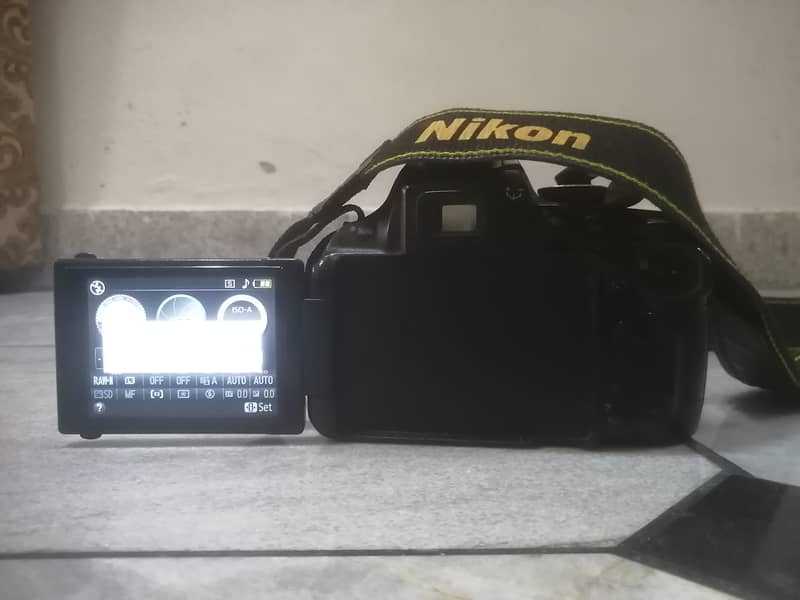 DSLR CAMERA Nikon D5200 6