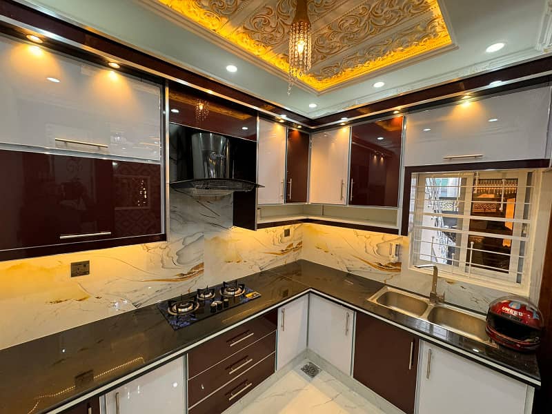 5 Marla Modern House for sale in Al Rehman Garden Phase 2 3