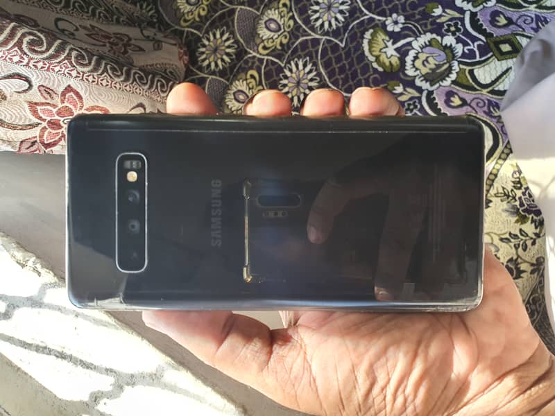 Samsung S10+ non PTA dual sim read carefully 6