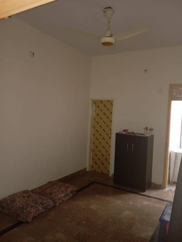 Good Prime Location 120 Square Yards House For sale In Surjani Town 4