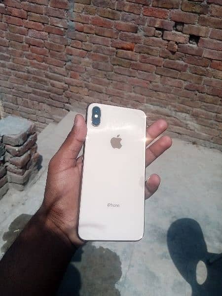 Iphone xs max PTA approved 64 GB 1