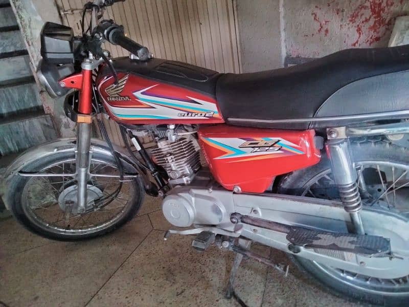 honda 125 2016 bank manger used in good condition 2