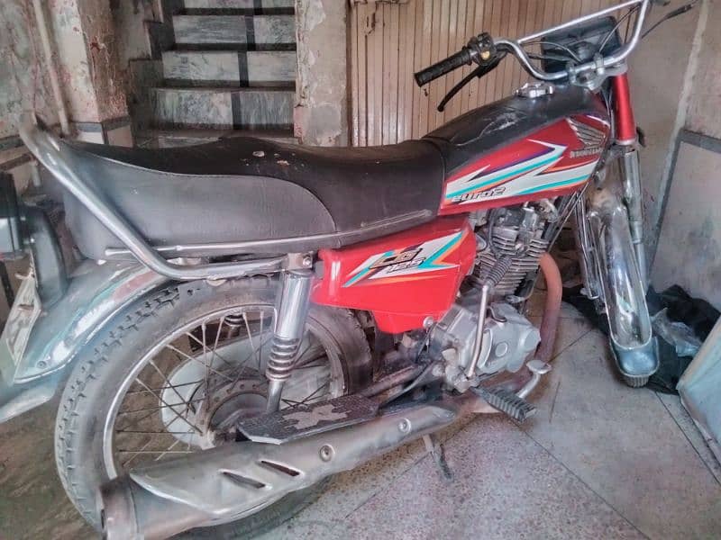 honda 125 2016 bank manger used in good condition 3