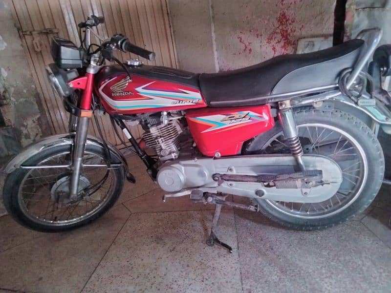 honda 125 2016 bank manger used in good condition 7