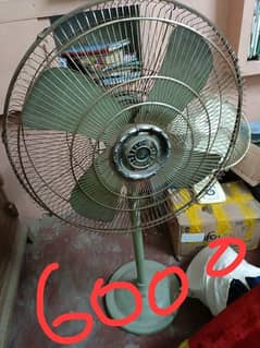 fan for sale in good condition 0