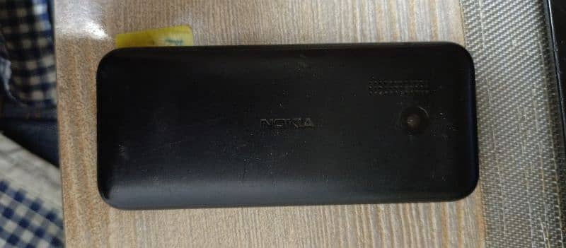 Nokia 215 original going cheap. 1