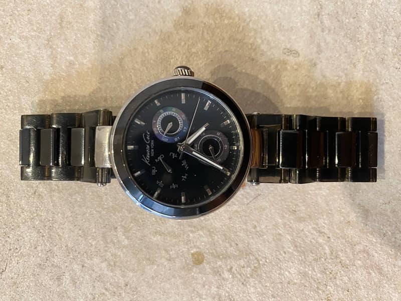 Original Kenneth Cole black dial ladies watch 0