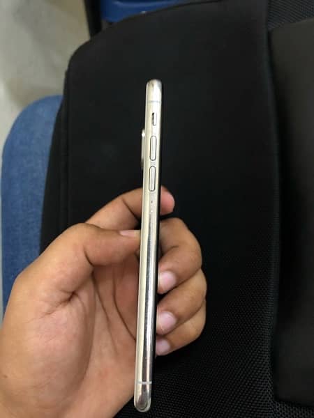 Iphone x 64 gb Pta Approved 2