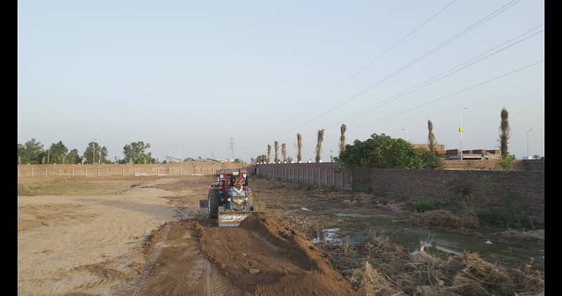 10 Marla Residential Plot For Sale In Canal Villas Executive Block, Faisalabad. 14