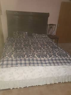 bed without matress with dressing table