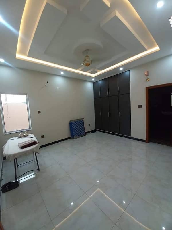 On Excellent Location Barki Road 2 Kanal Farm House Up For sale 5