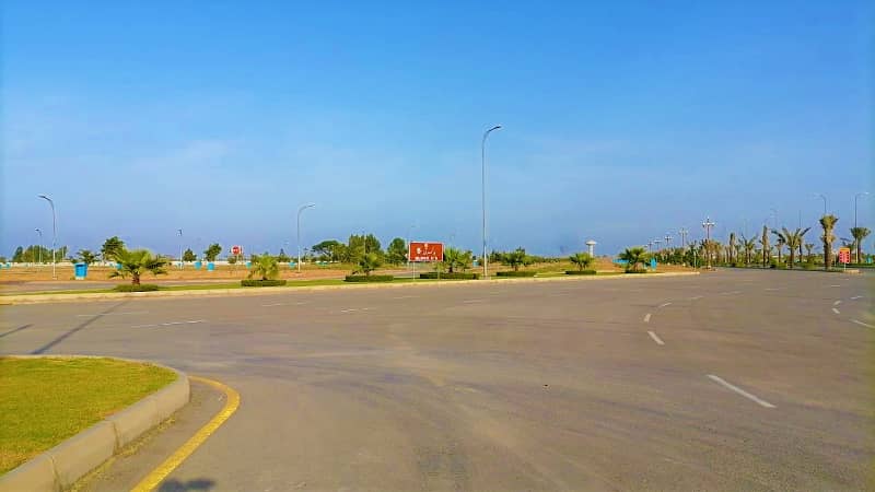 10 MARLA RESIDENTIAL PLOT FOR SALE POSSESSION UTILITY CHARGES PAID MB PAID LDA APPROVED IN G-6 BLOCK PHASE 4 BAHRIA ORCHARD LAHORE 9