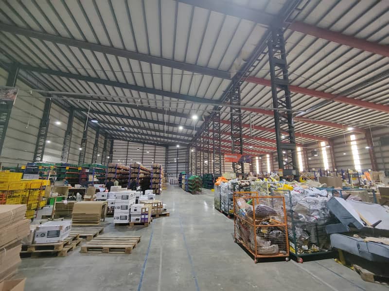 Ste Of The Aatrt Warehouse Storage Area With 35k Covered Single Hall With 45 Feet Hight Roof Vacant For Rent 2