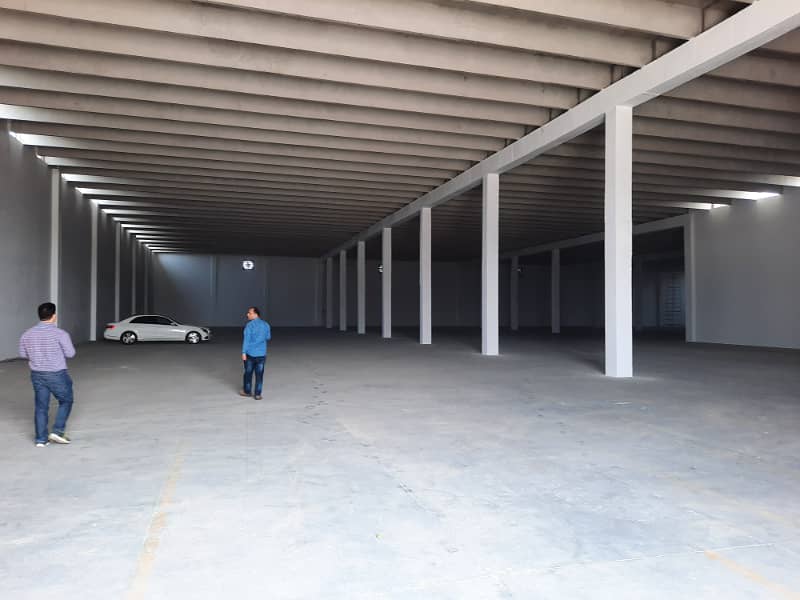 50000 Square Feet Warehouse For Rent Available In Multan Road 4