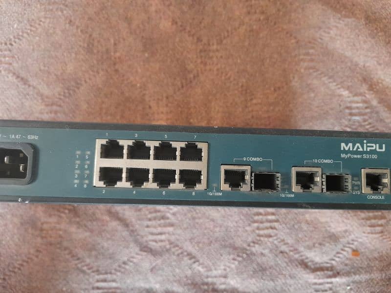 Maipu manageable switch with 2 sfp ports 1
