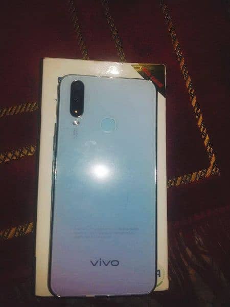 vivo y17 brand new only boxes open 4