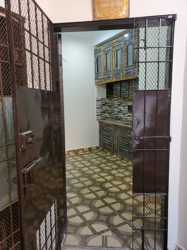 Spacious 550 Square Feet Flat Available For sale In Korangi - Sector 31-A 7