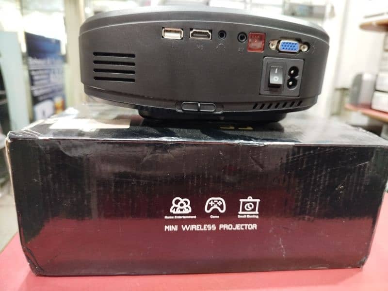 Mini Wireless Projector 2