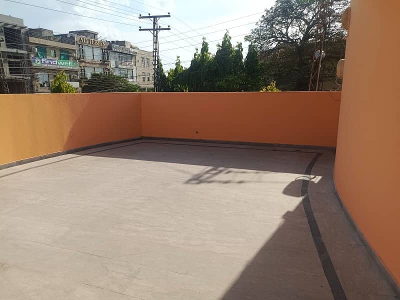 Separate Gate Kanal Upper Portion Available For Rent in DHA Phase 4 Block DD 3
