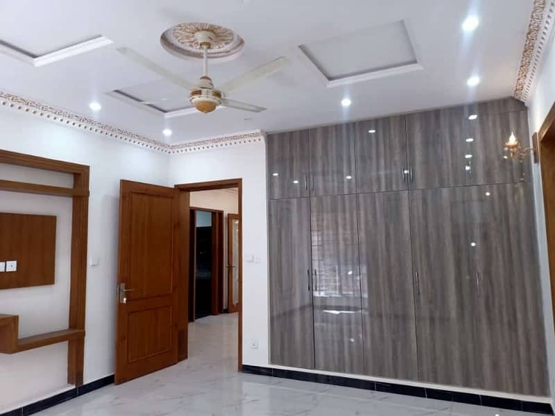 Brand New 10 Marla House For Sale In Faisal Town - Block C Lahore 3