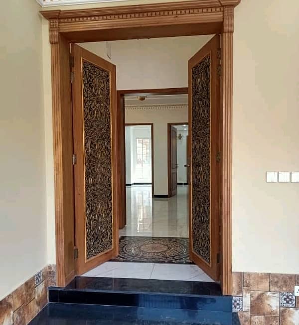 Brand New 10 Marla House For Sale In Faisal Town - Block C Lahore 7