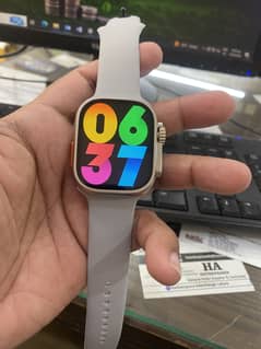Ulltra 9 Smart watch with wireless charging in new condition.