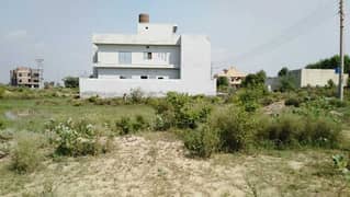 Residential Plot Of 10 Marla Available For sale In LDA Avenue - Block D 0