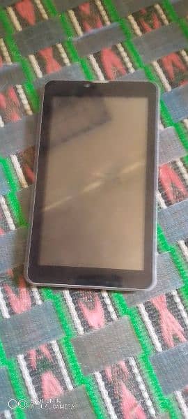 2 tablet Samsung G. five 3000 4