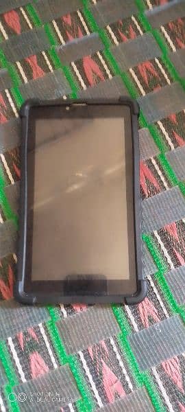 2 tablet Samsung G. five 3000 6