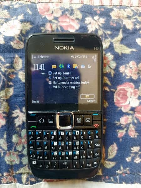 Nokia E63 2