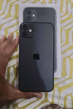 I phone 11 jv with box and 9 month apple warranty 10/10 0