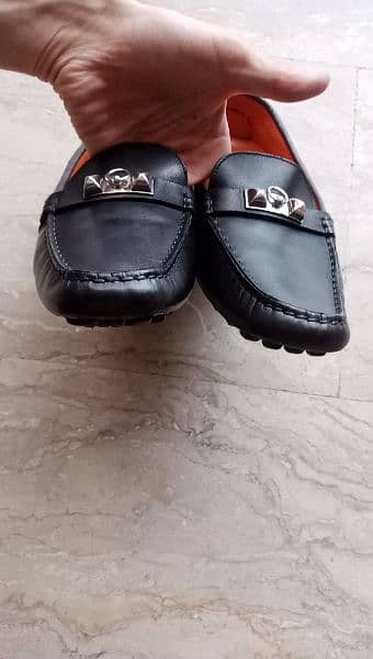 Hermes Irving women's leather loafers. . . 5
