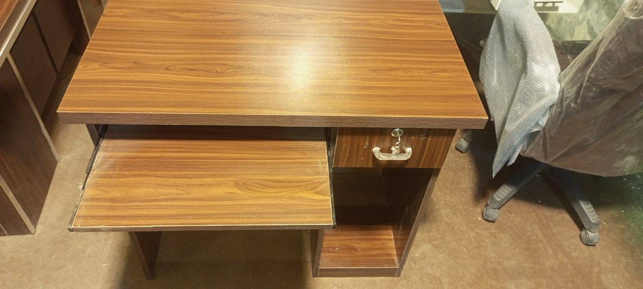 Office Table/Conference/Executive/ Side Table/ Reception/ Workstations 18
