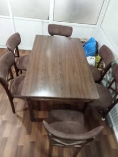 Dining table for sale 50000