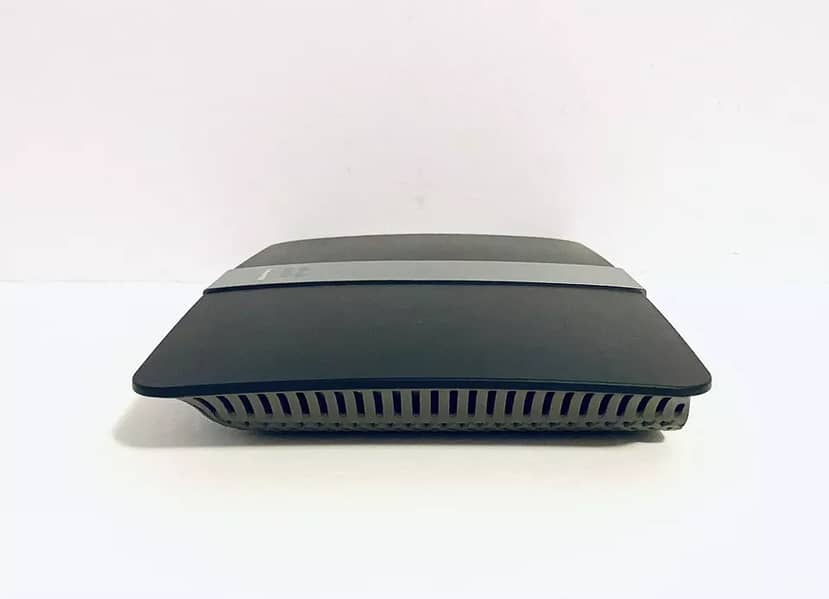 Linksys E4200 |Dual-Band wireless Router | AC750 Gigabit Router (USED) 5