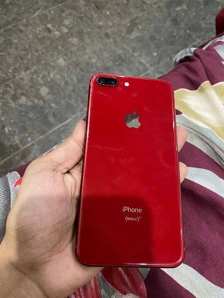 IPhone 8 Plus Red Edition 4