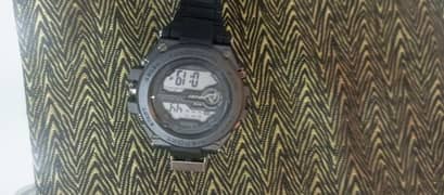 lasika brand new sports watch condition 10/10 with light no use