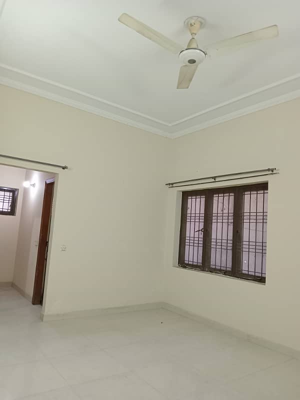 10 MARLA LOWER PORTION FOR RENT IN JOHAR TOWN PHASE 1 4