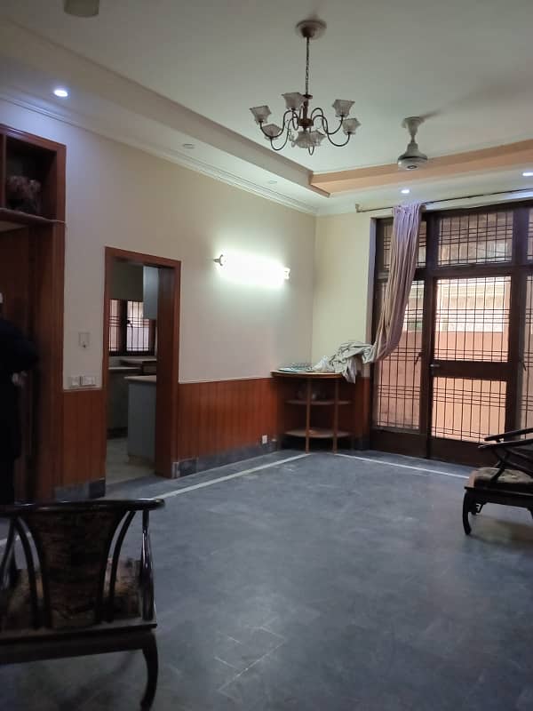 10 MARLA LOWER PORTION FOR RENT IN JOHAR TOWN PHASE 1 6