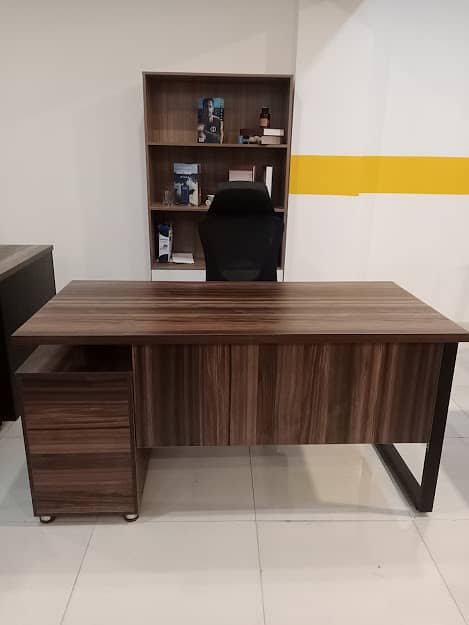 Office Table/Manager Table/CEO Table/Office Chair 16