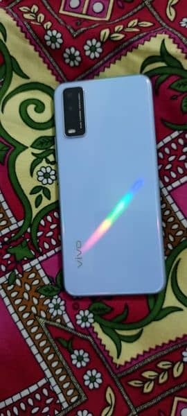 vivo y 12s 3. . . 32gb 10 by with charger 10 lush condition 1