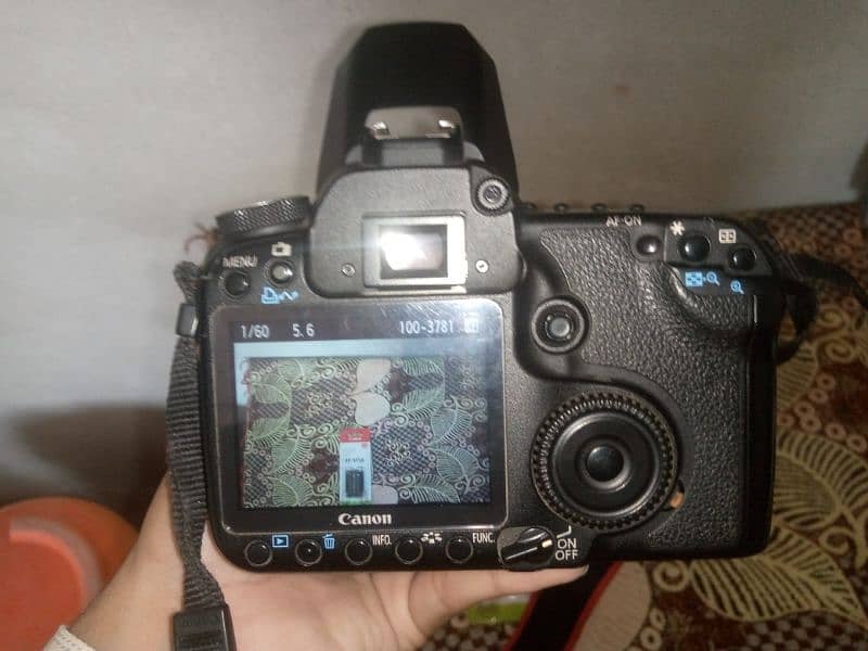Canon 50D Camera 2 battery. CF card adaptor 9