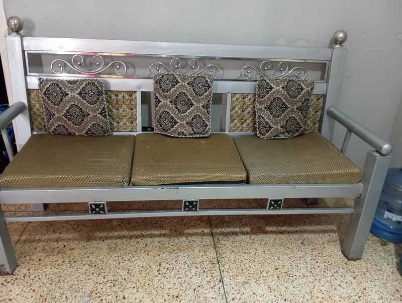 Sofa 5 seater with center Table 0