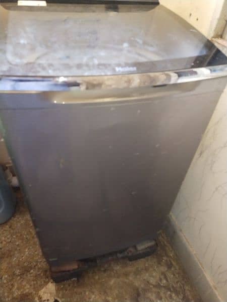 Haier Auto washing machine 12 kg 4