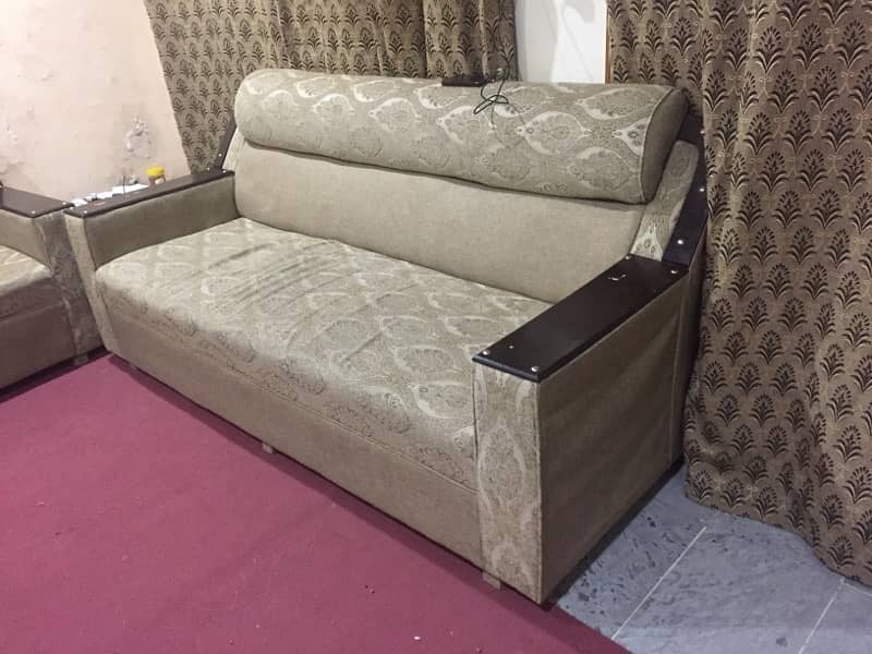 5 Seater Sofa for Sale 0