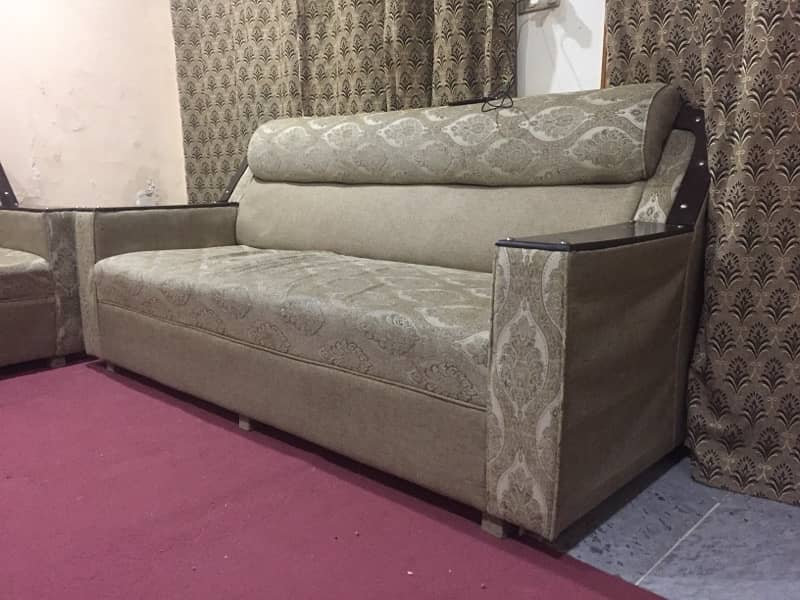 5 Seater Sofa for Sale 3